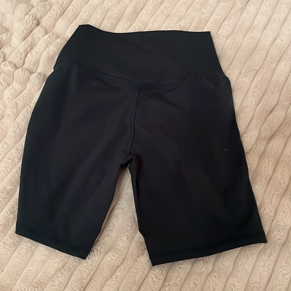 NWOT shorts - Picture 2 of 7